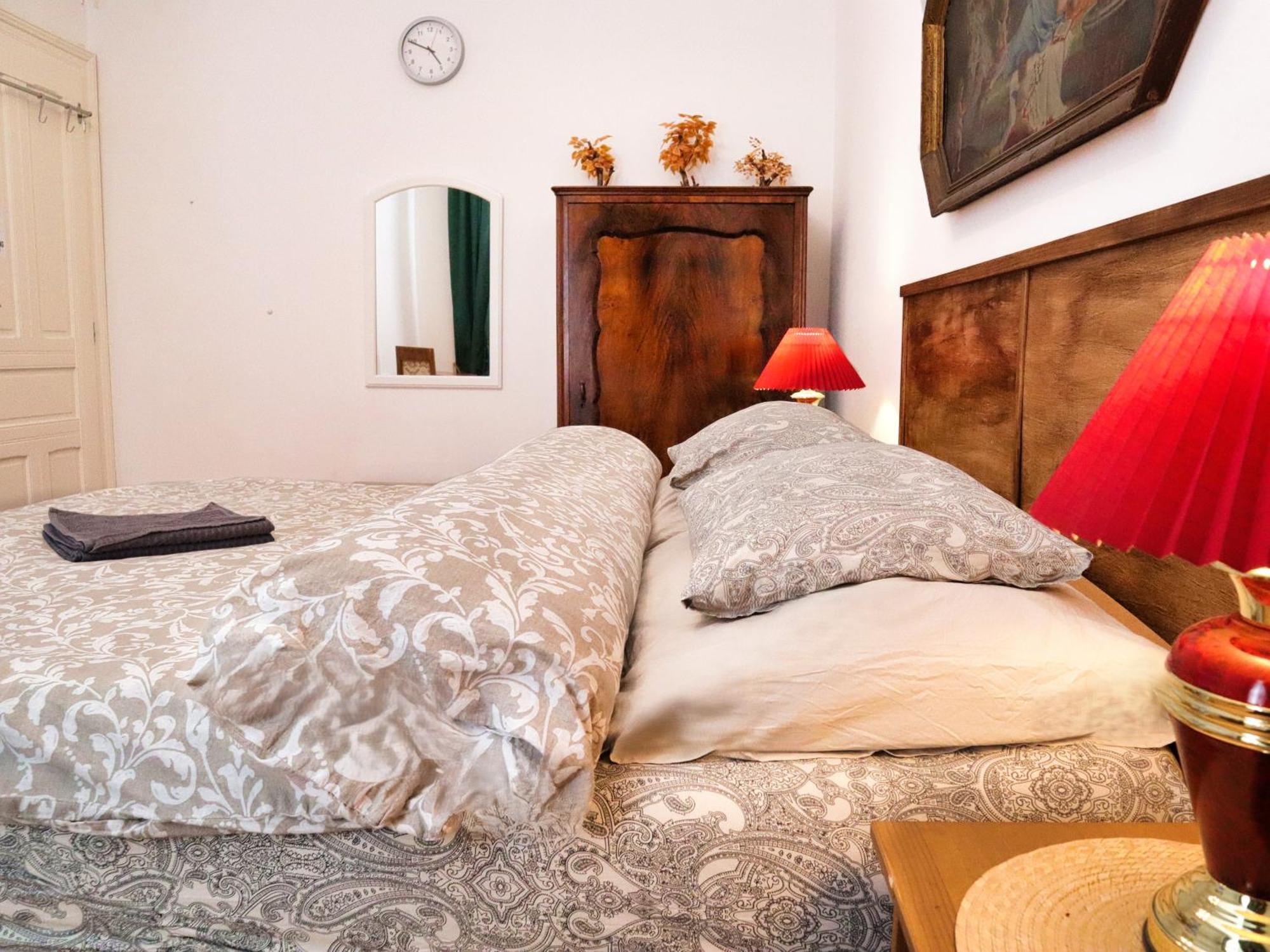 Room & Parking Assistance Praha Exteriér fotografie